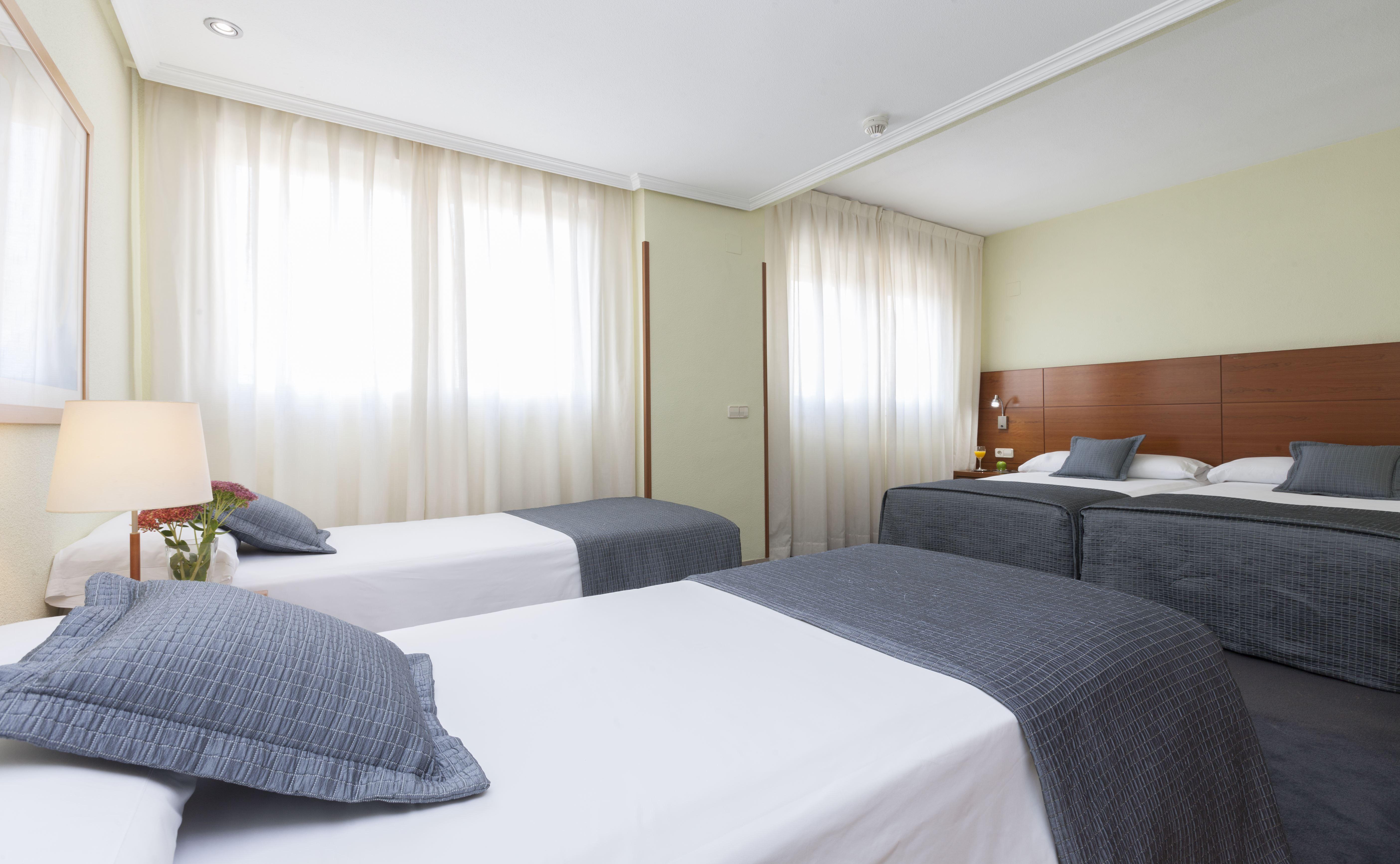 Porcel Torre Garden Hotel Madrid Exterior photo