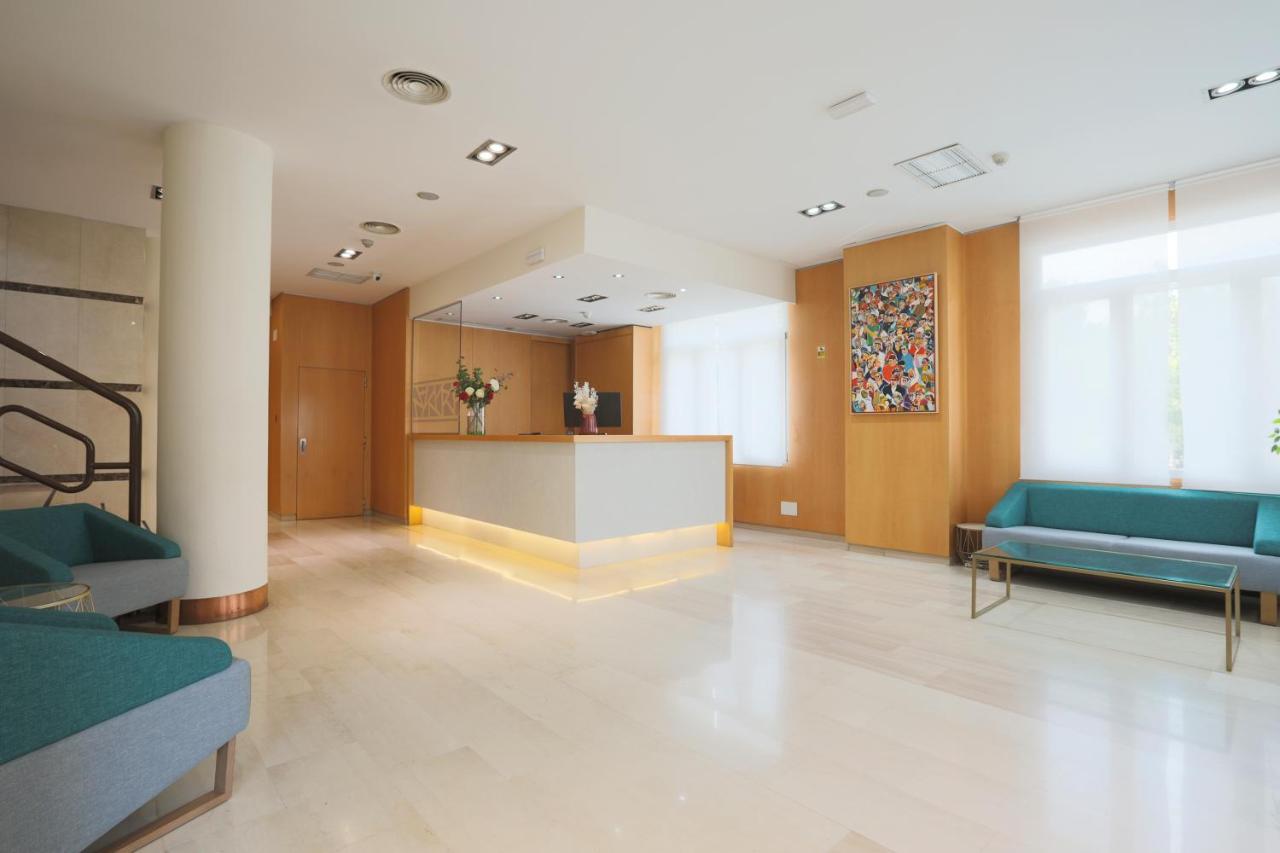 Porcel Torre Garden Hotel Madrid Exterior photo